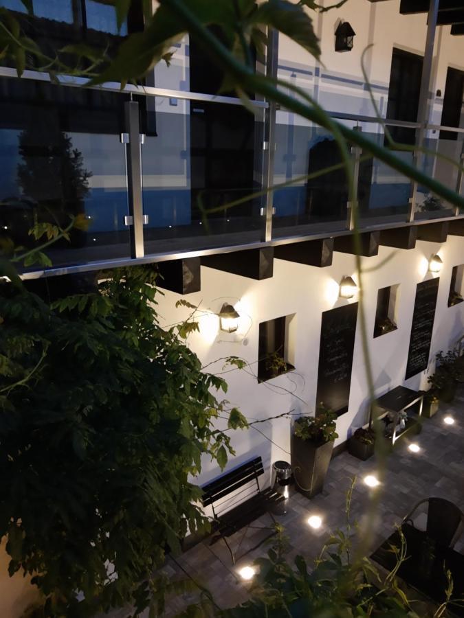 威格斯酒店 艾斯特维达 外观 照片